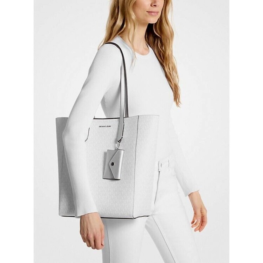 New Michael Kors Vincent Large Signature Logo Tote Bag with Coin Pouch Silver